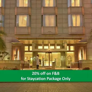Park Plaza Hotel